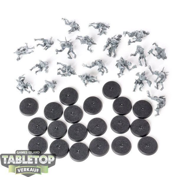 Flesh-eater Courts - 20 Crypt Ghouls - unbemalt
