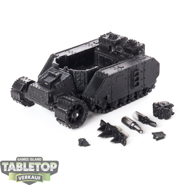 Orks - Ork Gunwagon - grundiert