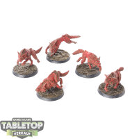 Blades of Khorne - 5 Fenrisian Wolves - teilweise bemalt