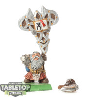 Miniaturen - Dwarf Standard Bearer - bemalt