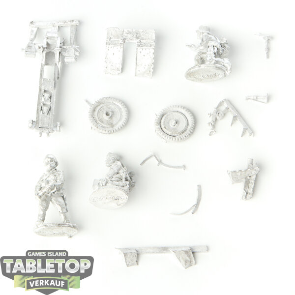 Miniaturen - Early War German 7.5cm leIG 18 Light Artillery - im Gussrahmen