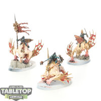 Flesh-eater Courts - 3 Morbheg Knights - teilweise bemalt