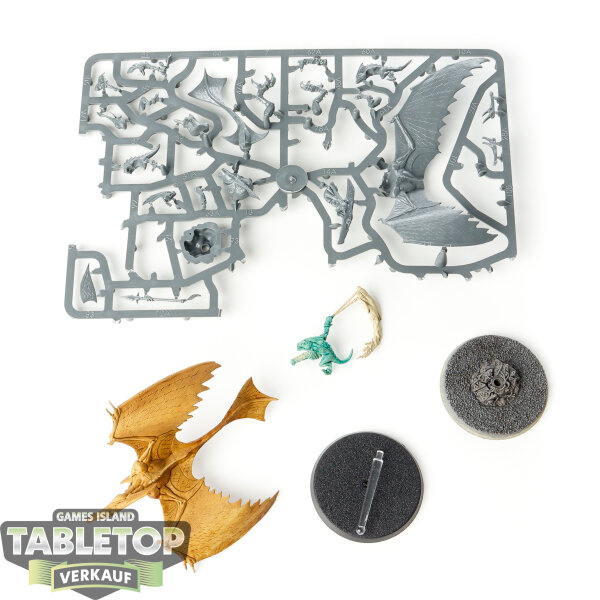 Seraphon - 2x Terradon Riders - teilweise bemalt