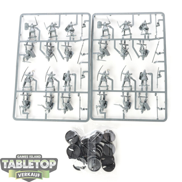 HdR Figuren - Gut - 24x Warriors of Minas Tirith - im Gussrahmen