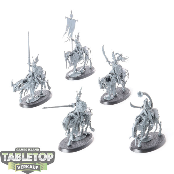 Soulblight Gravelords - 5 Barrow Knights - unbemalt