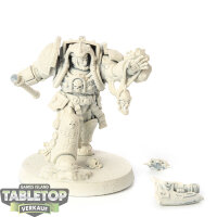 Space Marines - Librarian in Terminator Armour - grundiert