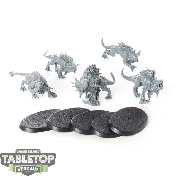 Blades of Khorne - 5 Flesh Hounds - unbemalt