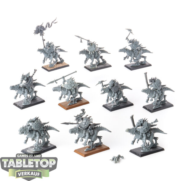 Seraphon - 10x Saurus Knights klassisch - unbemalt