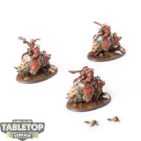 Orruk Warclans - 3x Gore-gruntas - teilweise bemalt