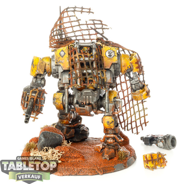 Space Marines - Invictor Tactical Warsuit - gut bemalt