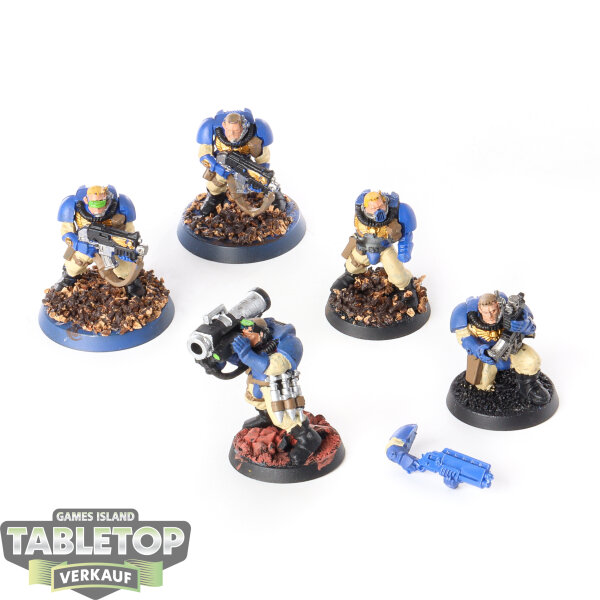 Space Marines - 5 Scout Squad classic - bemalt