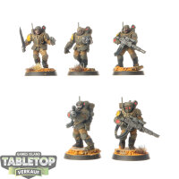 Astra Militarum - 5x Tempestus Scions - bemalt