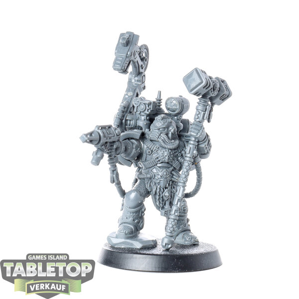 Space Wolves - Iron Priest - unbemalt