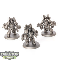Space Marines - 3 Aggressor Squad - grundiert