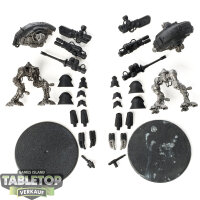 Imperial Knights - 2 x Armiger - teilweise gebaut
