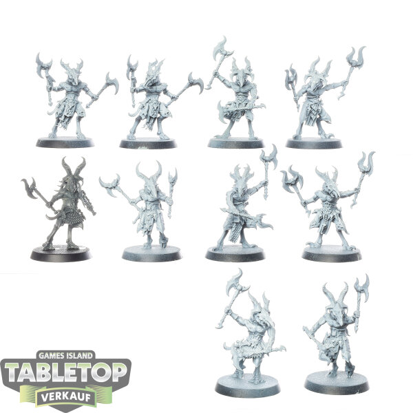 Disciples of Tzeentch - 10 Tzaangors - teilweise gebaut