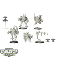 Tau Empire - 4 XV8 Crisis Battlesuit Team - unbemalt