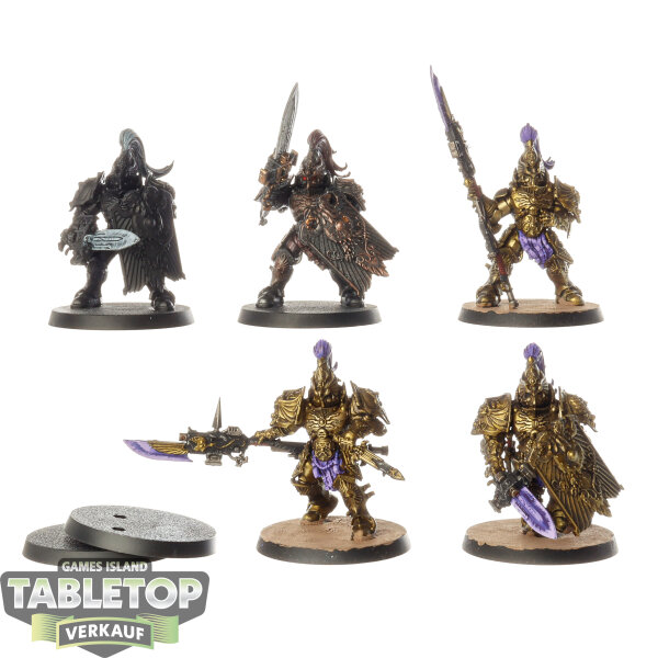 Adeptus Custodes - 5 Custodian Guard - teilweise bemalt