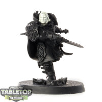 Adeptus Custodes - Blade Champion - grundiert