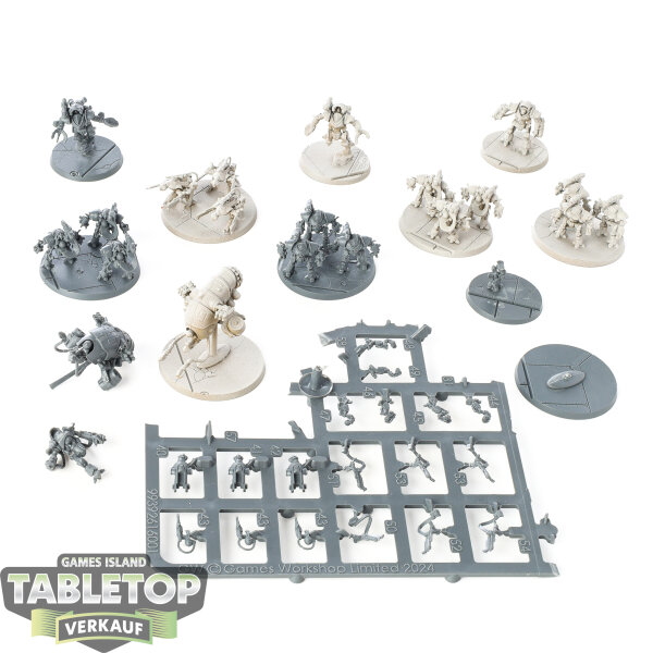 Legion Imperiales - 12x Mechanicum Battle-Automata - unbemalt
