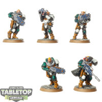 Space Marines - 5x Scouts klassisch - bemalt