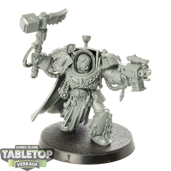Blood Angels - Blood Angels Captain In Terminator Armour - teilweise bemalt