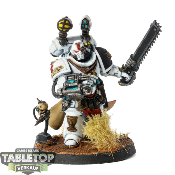 Blood Angels - Sanguinary Priest - bemalt