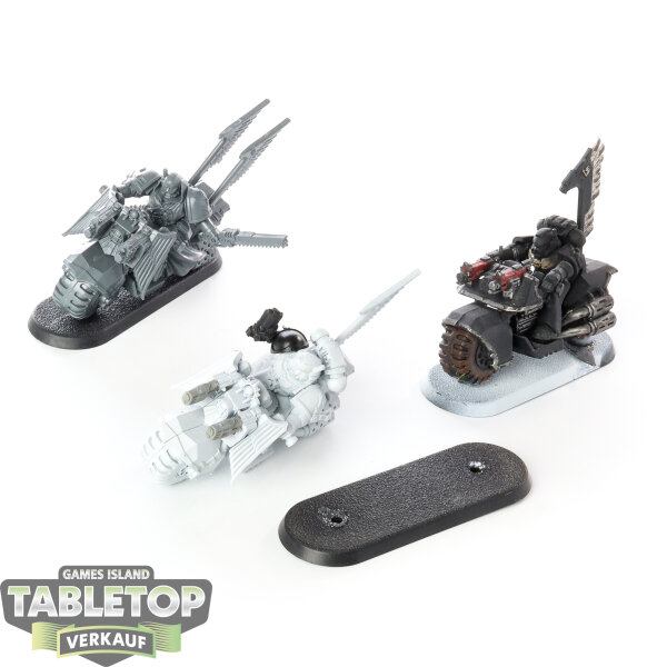 Dark Angels - 3x Ravenwing Black Knights - teilweise bemalt