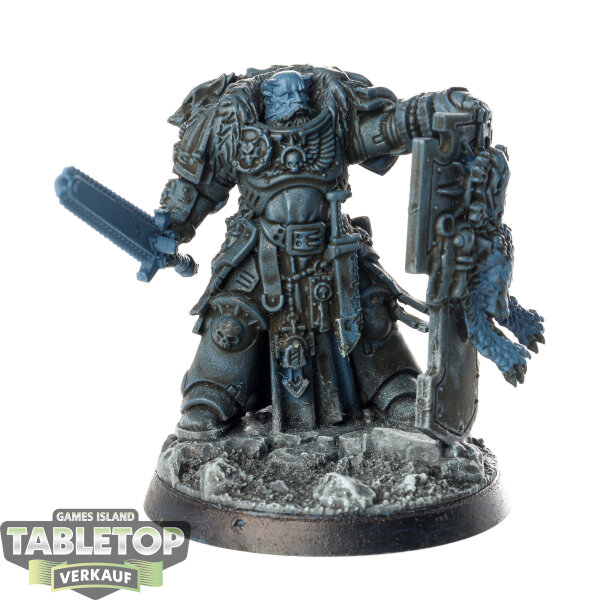 Space Wolves - Captain with Relic Shield - teilweise bemalt