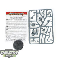 Gloomspite Gitz - Squigboss with Gnasha-squig - im...