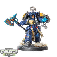 Imperial Fists - Librarian in Terminator Armour - bemalt