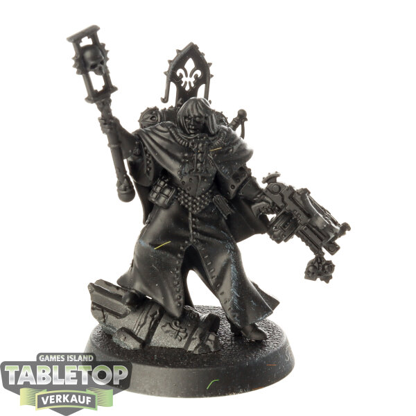 Adepta Sororitas - Canoness - grundiert