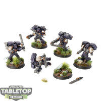 Blood Angels - 5 x Assault Marines - bemalt