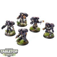 Blood Angels - 5 x Assault Marines - bemalt