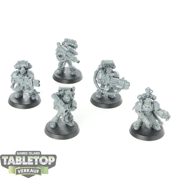 Space Wolves - 5x Long Fangs - unbemalt