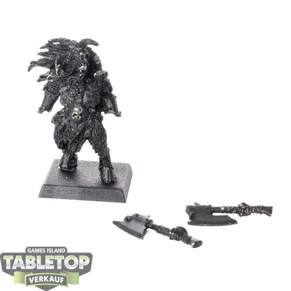 Beastmen Brayherds - Beastlord klassisch - grundiert