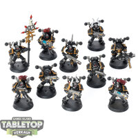 Chaos Space Marines - 10 Chaos Space Marines - bemalt