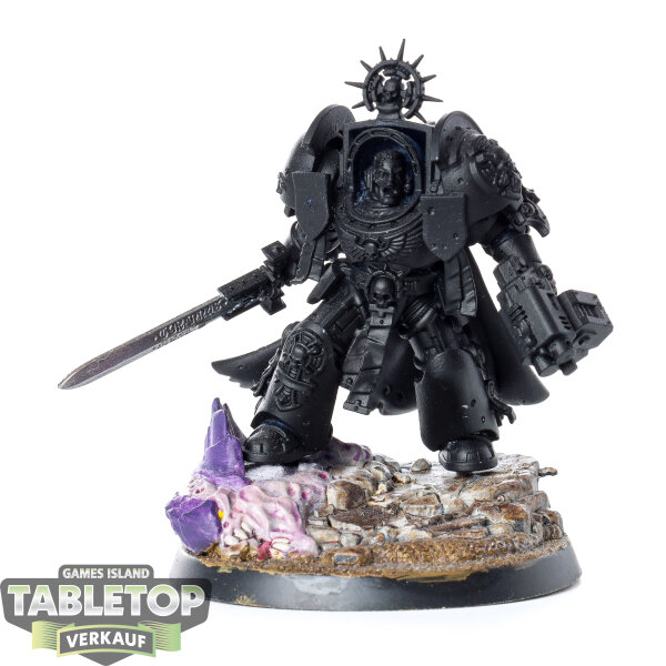 Ultramarines - Captain in Terminator Armour - teilweise bemalt