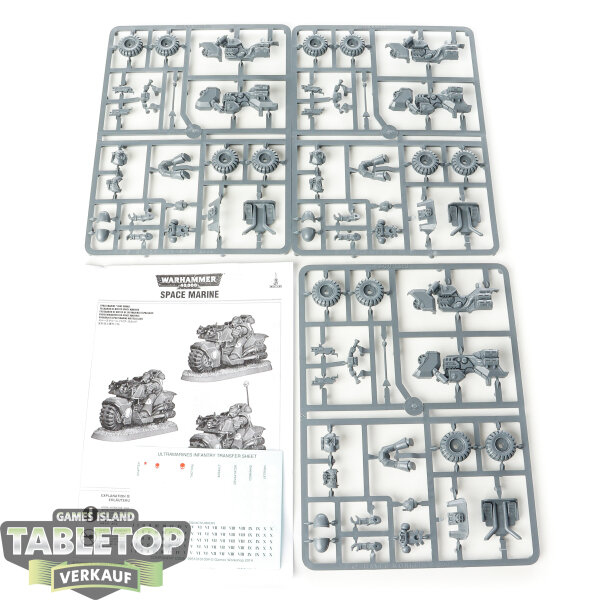 Space Marines - 3x Biker Squad - im Gussrahmen