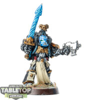 Space Marines - Librarian - bemalt