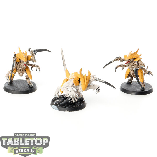 Tyraniden - 3x Tyranid Warriors - teilweise bemalt