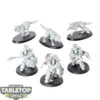 Space Wolves - 3x Wolf Guard Headtakers - grundiert