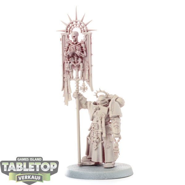 Space Marines - Bladeguard Ancient - teilweise bemalt