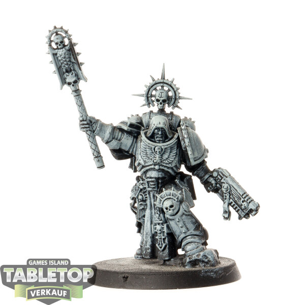 Space Marines - Primaris Chaplain - bemalt