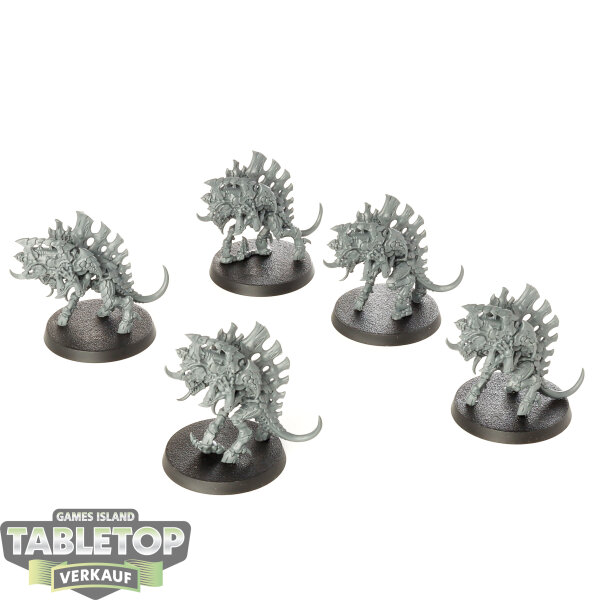 Tyraniden - 5x Barbgaunts - unbemalt