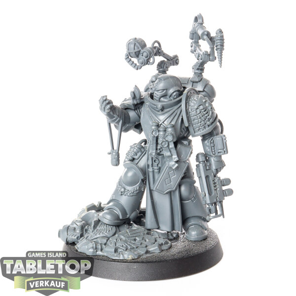 Deathwatch - Apothecary - unbemalt