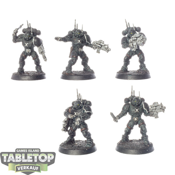 Space Marines - 5x Infiltrator Squad - bemalt
