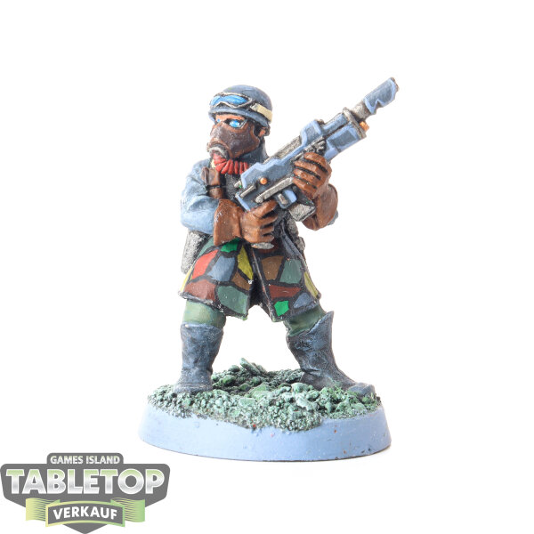 Astra Militarum - Steel Legion Trooper - gut bemalt