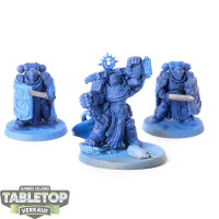 Ultramarines - Marneus Calgar with Victrix Honour Guard -...