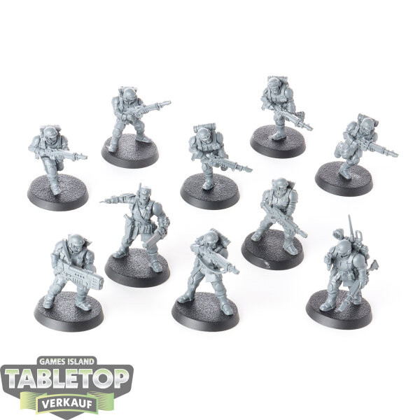Astra Militarum - 10 Cadian Shock Troops - unbemalt
